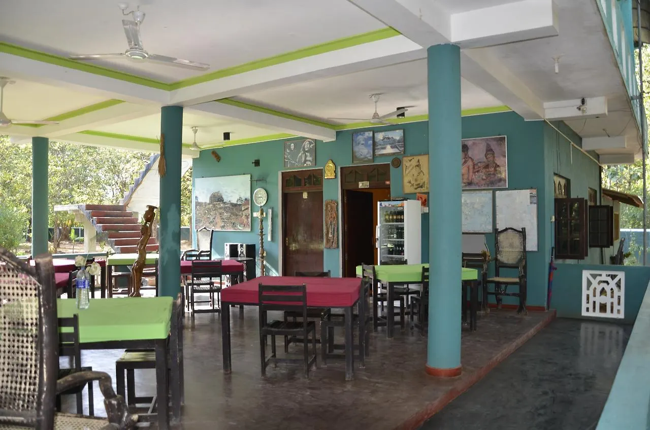 The Lion Rock Hotel Sigiriya
